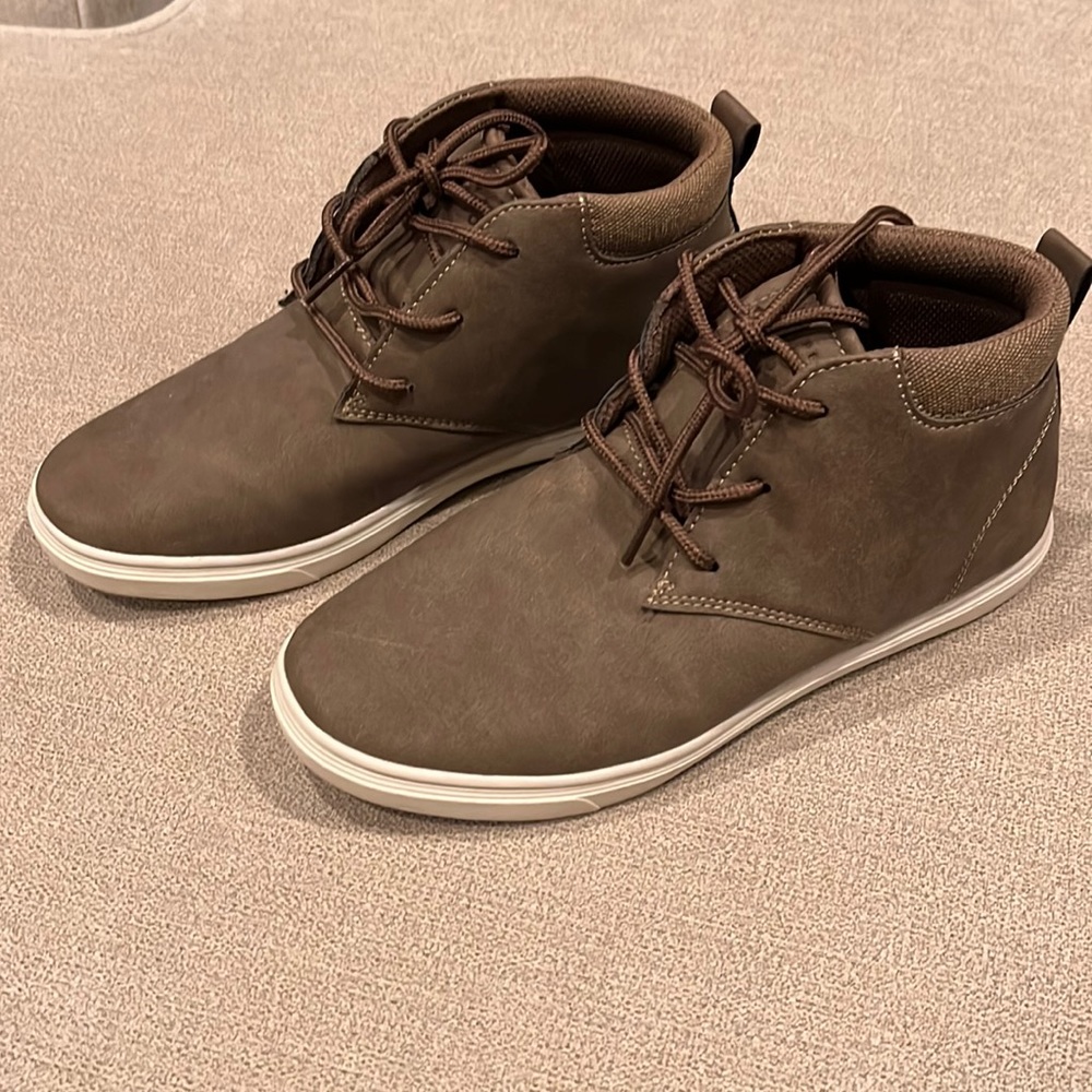 Big Boys Perry Ellis boot
